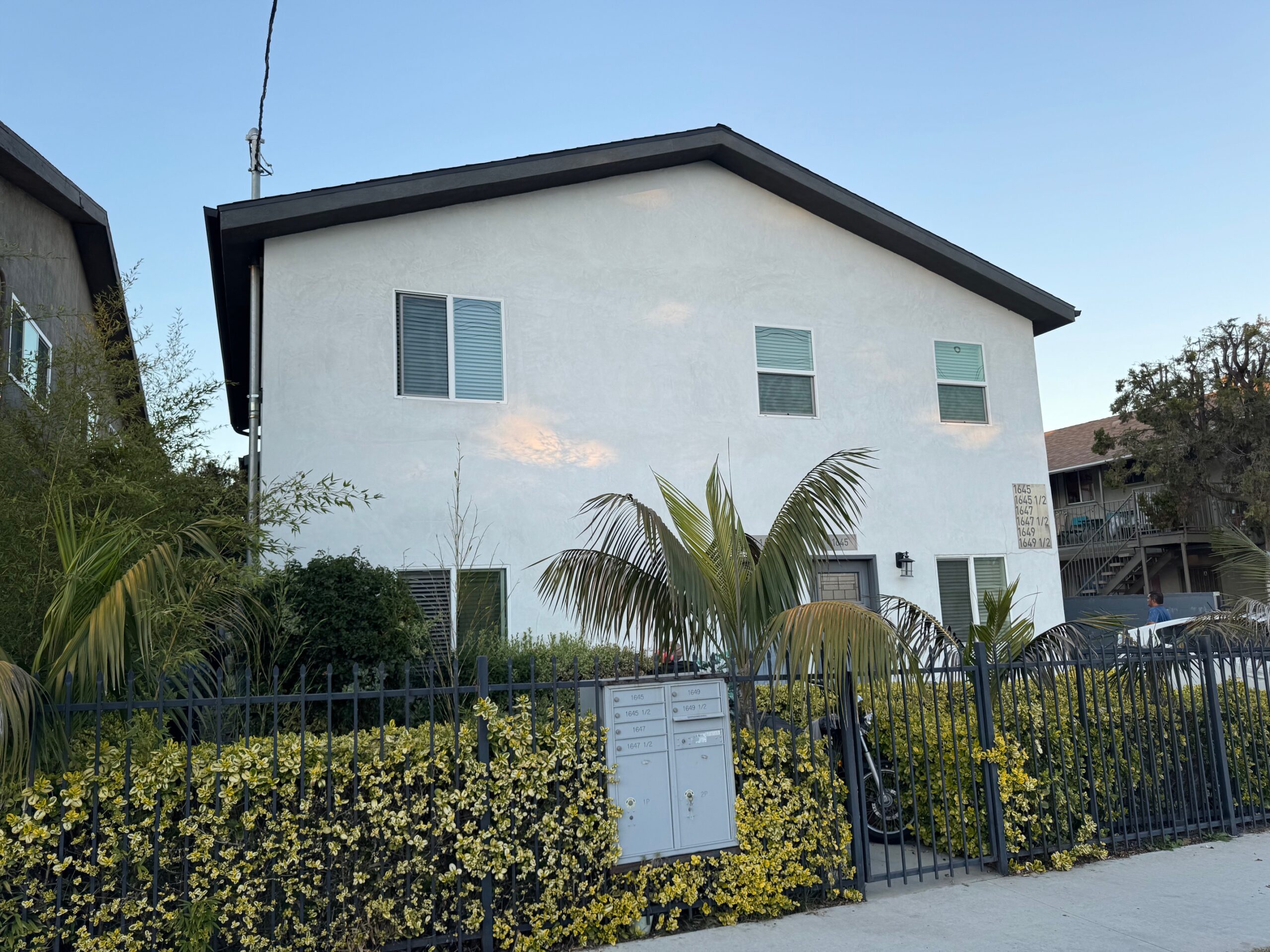 1645 W 259th St, Harbor City, CA 90710